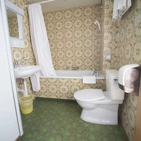 Hold Hotel Arosa